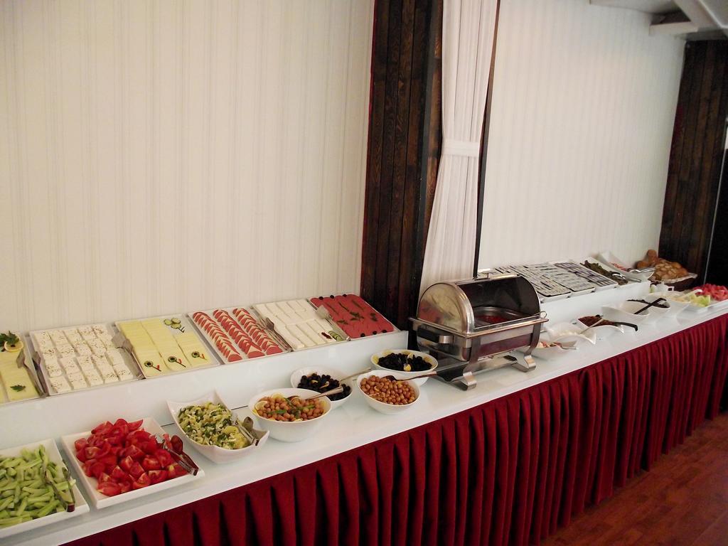 Akman Hotel 库萨达斯 外观 照片