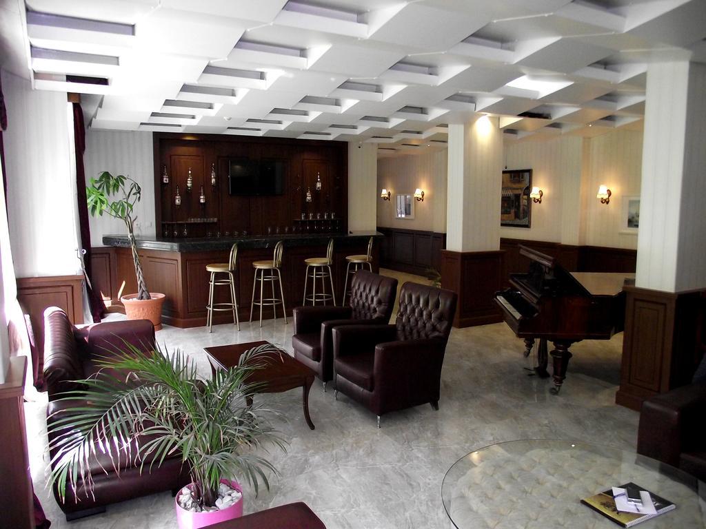 Akman Hotel 库萨达斯 外观 照片