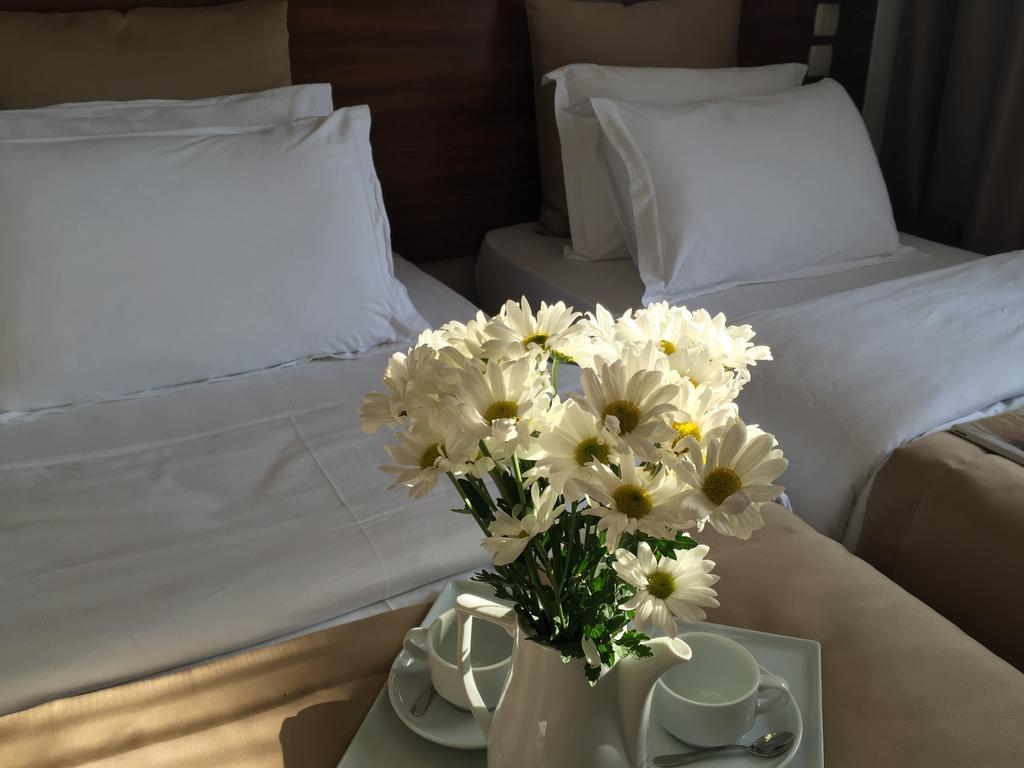 Akman Hotel 库萨达斯 外观 照片
