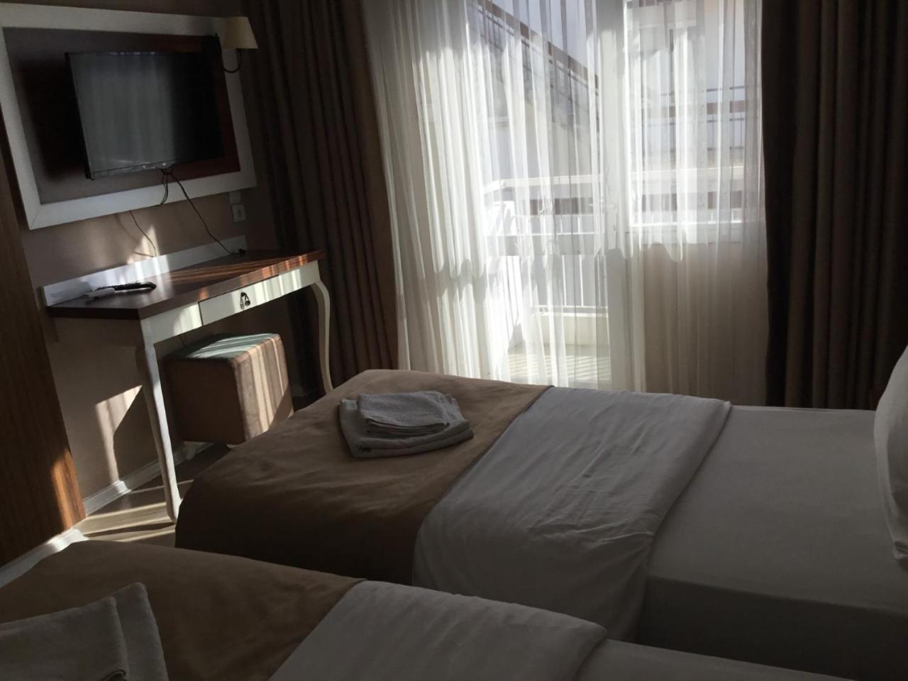 Akman Hotel 库萨达斯 外观 照片