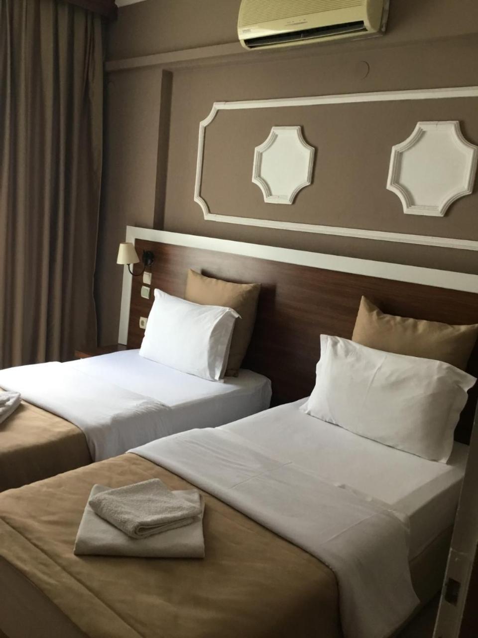 Akman Hotel 库萨达斯 外观 照片